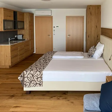 아파트 15 --- Mit Pool Und Fernsicht 30m2