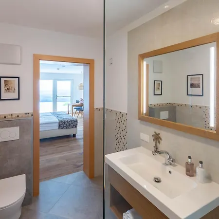 15 --- Mit Pool Und Fernsicht 30m2 아파트