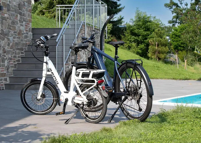 15 --- Mit Pool Und Fernsicht 30m2